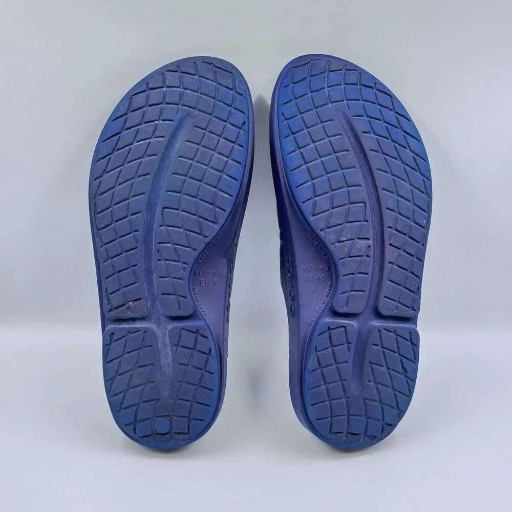 OOFOS Unisex M7 W9 Blue OOahh Recovery Slide Sandal Soft Cushion Comfort
